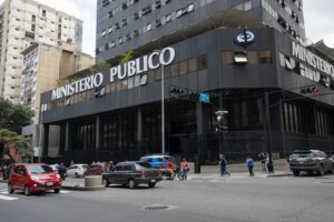 Altos cargos de Fiscalía venezolana visitan Chile para esclarecer homicidio de exmilitar