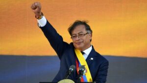 Petro asegura que no le interesa «para nada» la reelección