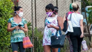 Entra en vigor aumento de 1 año a 15 meses la licencia de maternidad y paternidad en Cuba