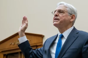 Fiscal de EE.UU.: Departamento de Justicia es «completamente independiente» del caso Trump