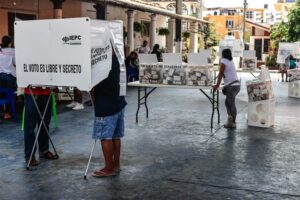 Mexicanos anulan más de 1,34 millones de votos como protesta durante la elección