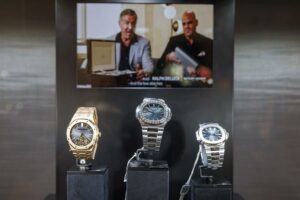 Los relojes de lujo de Sylvester Stallone recaudan 6,7 millones en subasta en Nueva York