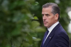 Exesposa y exnovia de Hunter Biden declaran sobre su adicción en el juicio en su contra