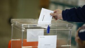 Intenso fin de semana electoral en Italia con comicios europeos, regionales y municipales