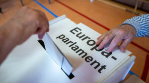 Austria: Sondeos dan la mayoría a los nacionalistas en las elecciones al Parlamento Europeo
