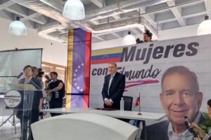 Edmundo González: «Las amenazas no son nada nuevo para nosotros”