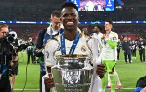 «Cafú» aseguró que ve a Vinicius ganador del Balón de Oro