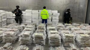 Más de 1,5 toneladas de droga y 43 armas incautadas en una semana en Ecuador