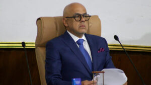 Jorge Rodríguez dice que el gobierno va a «revolcar» a la oposición en presidenciales
