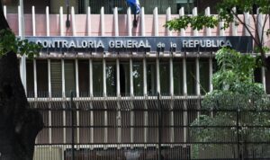Contraloría General inhabilita a dos alcaldes para ocupar cargos públicos
