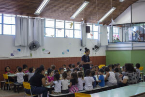 Senado de Brasil da luz verde a la enseñanza obligatoria del español en las escuelas