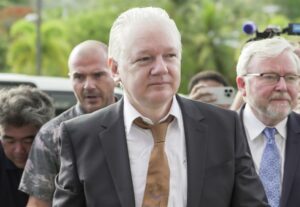 Assange se declara culpable como parte de un acuerdo con EE.UU. para volver a Australia