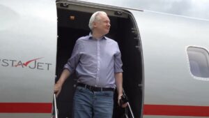 Una jueza de EE.UU. permite a Assange regresar a Australia «como un hombre libre»
