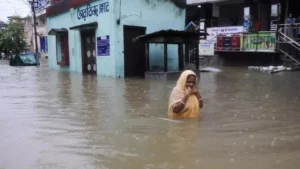 Al menos 18 muertos por fuertes lluvias asociadas al monzón en Nepal