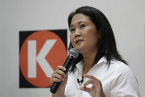 Corte peruana da inicio a juicio por lavado contra Keiko Fujimori y otros 40 acusados