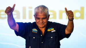 José Raúl Mulino es investido Presidente de Panamá para el período 2024-2029