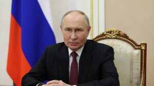 Putin se reunirá mañana en Astaná con Xi, Erdogan y otros cuatro líderes