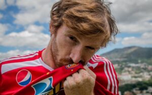 Fernando Aristeguieta regresa al Caracas FC como su nuevo director técnico