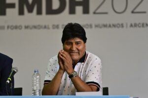 Morales dice que el alzamiento militar fue un «show» y un «golpe» a la economía de Bolivia