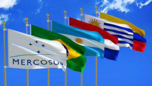 Líderes del Mercosur se reúnen en Paraguay