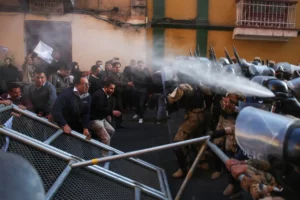 Dictan arresto domiciliario para militar en retiro por el alzamiento armado en Bolivia