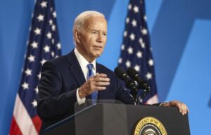 Biden anuncia que reanudará sus actos de campaña la semana próxima