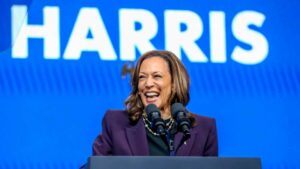 Harris acepta debatir con Trump el 10 de septiembre y le acusa de dar «marcha atrás»