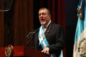 Guatemala ve «con muchas dudas» los resultados electorales en Venezuela