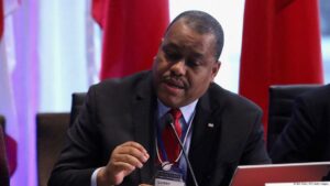 Bandas armadas atacan la caravana del primer ministro haitiano en su visita a un hospital