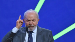 «Compromiso con la paz nos lleva a promover el diálogo en Venezuela», dice Lula da Silva