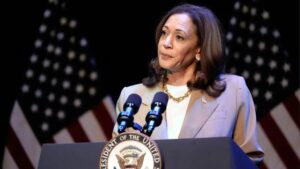 Kamala Harris aventaja a Donald Trump en varios estados clave, según sondeo del NYT