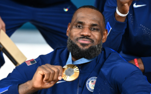 LeBron James tras ganar el oro en París: “No me veo en Los Ángeles 2028”