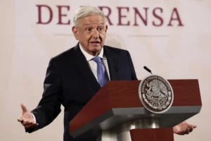 López Obrador dice que la carta del Mayo es parte de la campaña para vincularlo al narco