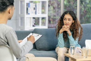 Google y Selena Gómez anuncian campaña para la salud mental en adolescentes de EE.UU.