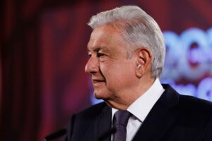 López Obrador desestima el aviso de huelga del Poder Judicial por su polémica reforma