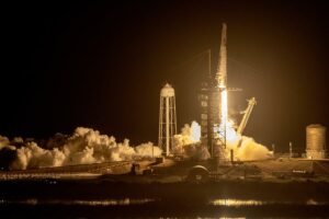 Incierto el regreso a Tierra de dos astronautas de la nave de Boeing que presentó fallos