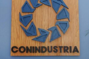 Industria privada venezolana advierte del «daño» que han hecho las sanciones al sector