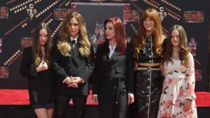 Arrestan a una mujer acusada de intentar estafar a la familia de Elvis Presley