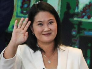 Juzgado excluye a Keiko Fujimori de delito de obstrucción a la justicia en caso por lavado