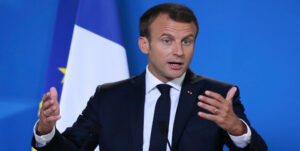 Macron inicia las consultas para nombrar un primer ministro
