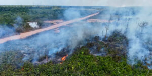 Declaran alerta máxima en 30 ciudades de Brasil por los incendios