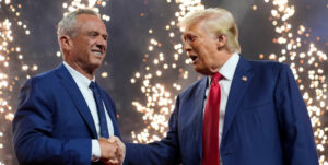 Trump afirma que Robert Kennedy Jr. tiene un trabajo en su eventual gobierno