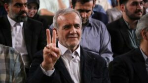 Presidente iraní viajará a Irak el próximo miércoles en su primer viaje internacional