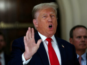EE.UU. y Florida prometen investigaciones sobre el intento de asesinato contra Trump