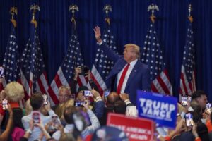 Trump se mete en las criptomonedas y otros clics tecnológicos en América