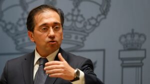 Canciller español agradece a González Urrutia que defienda la verdad frente a las calumnias