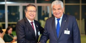 Petro y Mulino buscan construir una ruta legal y controlada por el Darién