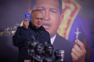 Vehículos que circulen sin placa en Venezuela serán sancionados