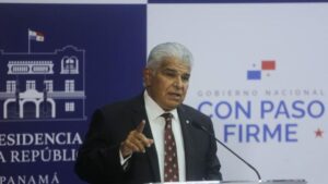 Panamá aceptará pasaportes venezolanos vencidos