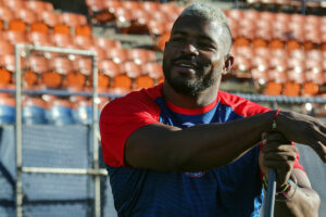 Leonys Martín y Yasiel Puig continúan la saga de buenos bateadores cubanos en los Tiburones